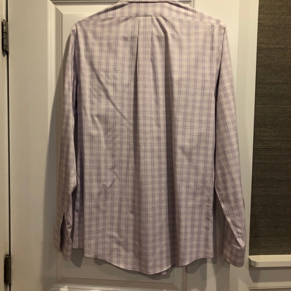 Men’s dress button down